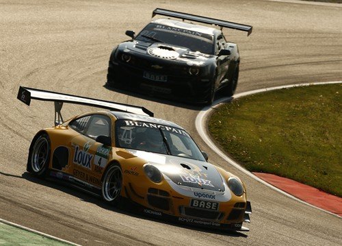 persbericht - adac gt masters 2014-pre3-adac-4-nathan 500x359