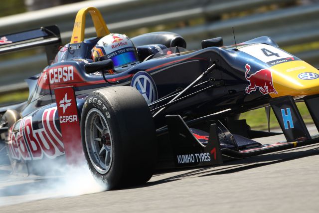 Persbericht - Zandvoort Masters Weekend 2015-pre5-3-Essay