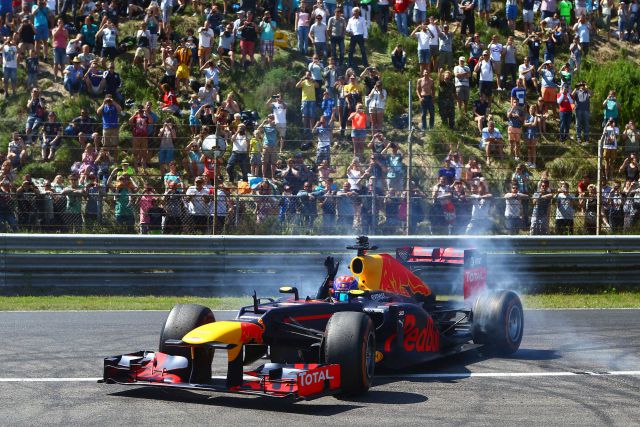 Persbericht - Familie Racedagen driven by Max Verstappen-Essay1