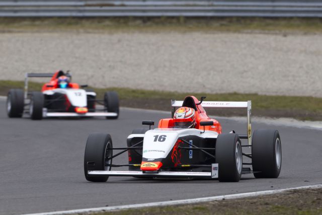 Persbericht - Pinksterraces2016-pre-1-Essay