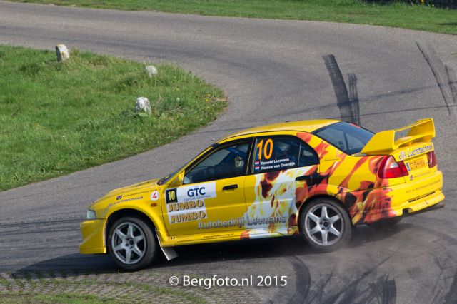 BF20151010-681 950