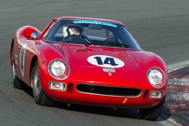 Race 2 Alexander van der Lof in de Ferrari 250 LM