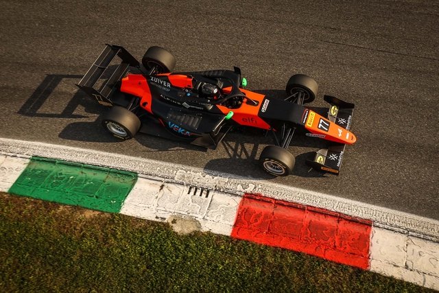 DvtHoff Monza.01