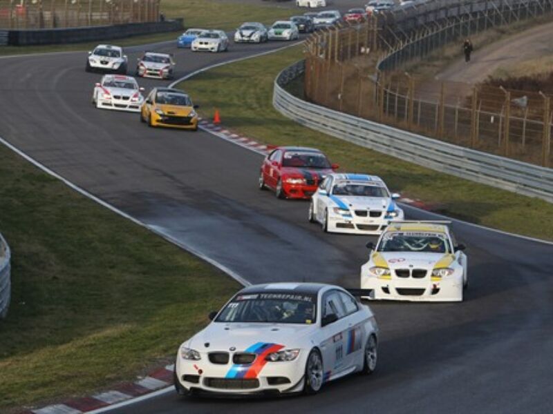 Persbericht wek nieuwjaarsrace 2013 re essay3 500x334